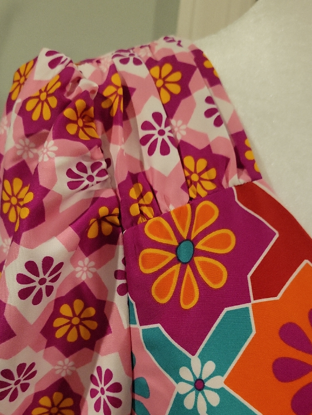 Donna Morgan Multicolor Floral Geo Midi Dress in Pink, Orange, Teal & Purple - Picture 8 of 14